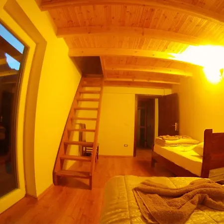 Vila Bujtina Polia Theth Exteriér fotografie