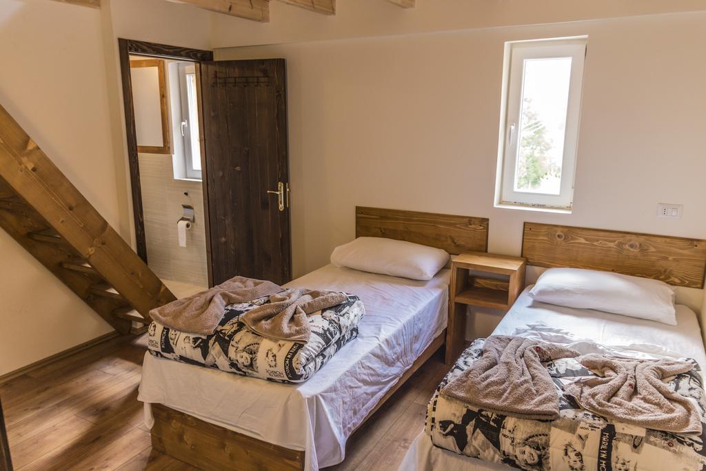 Bauernhof Bujtina Polia Theth